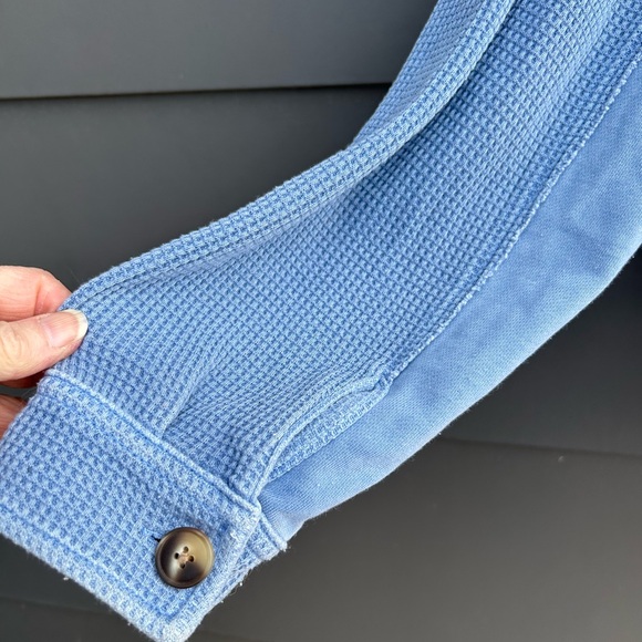 American Eagle “lumber jane” Waffle Knit Hooded Button-Up Shirt - Oversized - M - Picture 4 of 7